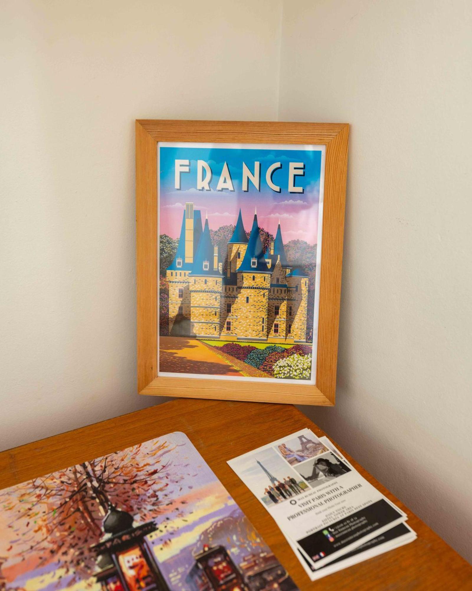 Well Located Apartment In Parigi Esterno foto